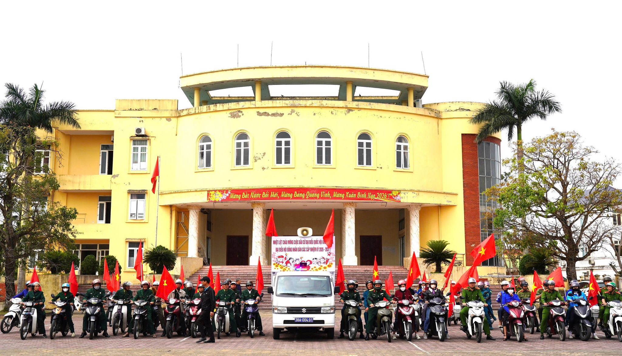 Ra quân tuyên truyền lưu động về cuộc bầu cử Đại biểu Quốc hội khóa XVI và đại biểu HĐND các cấp nhiệm kỳ 2026–2031