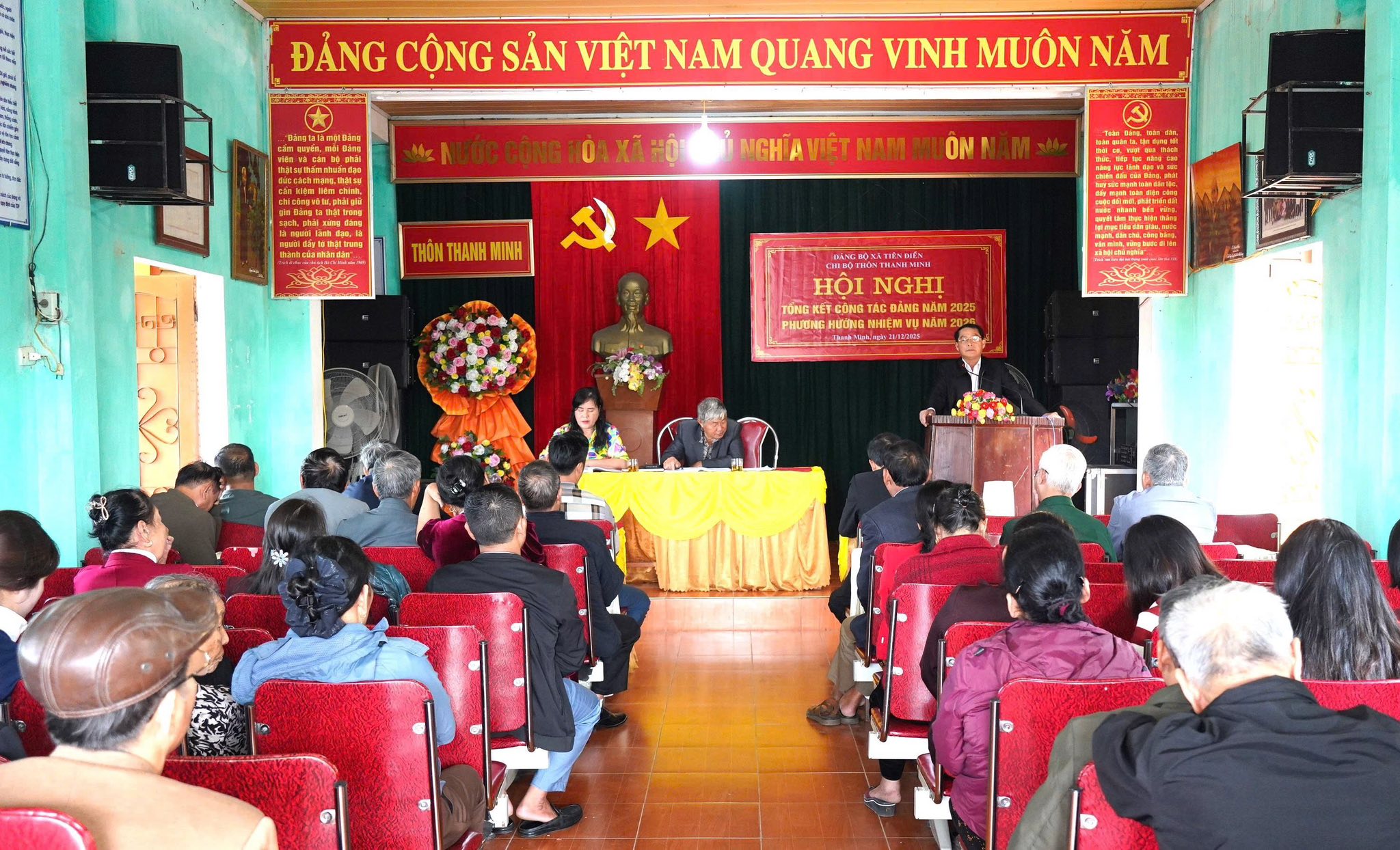 Ngày 21/12, Chi bộ thôn Thanh Minh, xã Tiên Điền tổng kết công tác xây dựng Đảng năm 2025.  