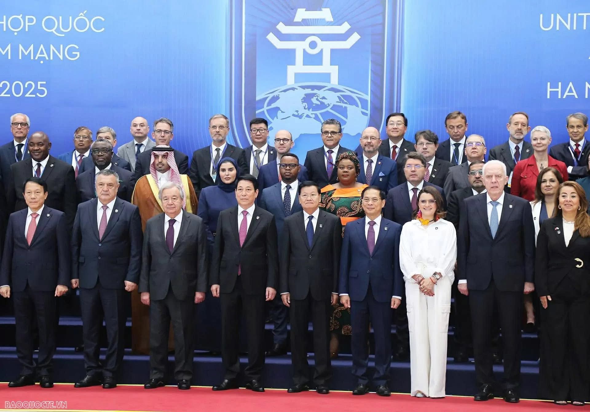 Lễ đón chính thức các Trưởng đoàn tại Lễ mở ký Công ước Liên hợp quốc về chống tội phạm mạng