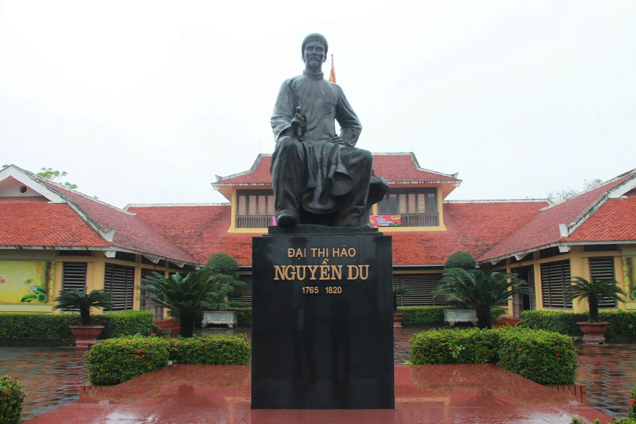 CUỘC ĐỜI, SỰ NGHIỆP VÀ NHỮNG GIÁ TRỊ  MÀ DANH NHÂN VĂN HÓA THẾ GIỚI - ĐẠI THI HÀO DÂN TỘC     NGUYỄN DU ĐỂ LẠI CHO ĐỜI