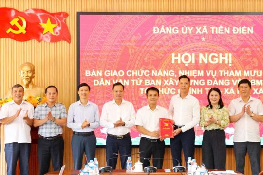  Hội nghị bàn giao chức năng, nhiệm vụ tham mưu công tác dân vận từ Ban Xây dựng Đảng sang Ủy ban MTTQ Việt Nam xã Tiên Điền 
