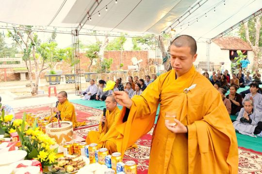 Lan tỏa đạo lý hiếu nghĩa từ Đại lễ Vu lan báo hiếu