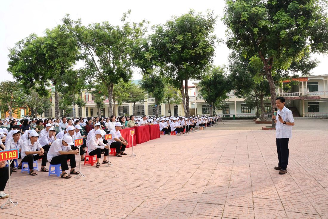 Bồi dưỡng chuyên đề “Giáo dục chủ nghĩa yêu nước Việt Nam” và “Giáo dục đạo đức cách mạng trong thời kỳ mới” cho học sinh THPT năm 2026