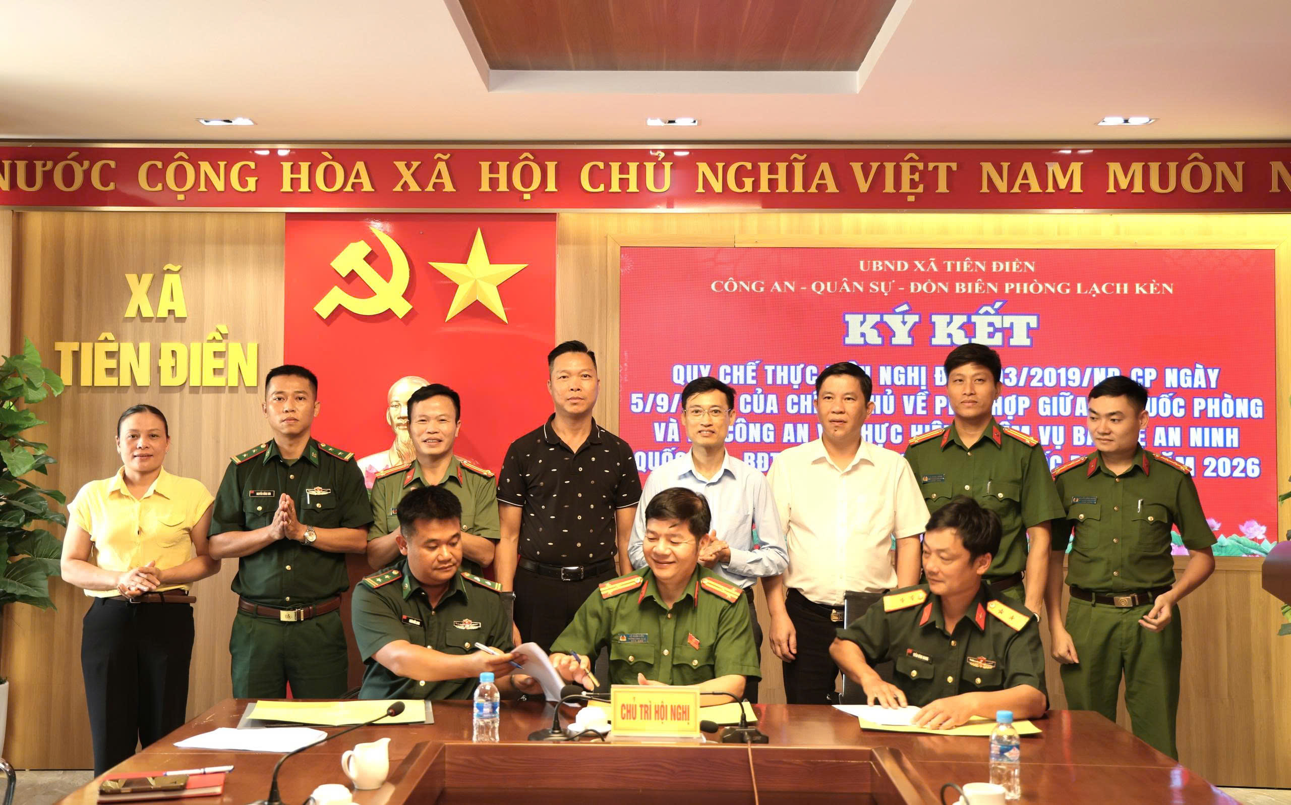Ký kết quy chế phối hợp giữa lực lượng Công An - Quân Sự - Biên phòng về thực hiện Nghị định 03/2019/NĐ-CP của Chính phủ.
