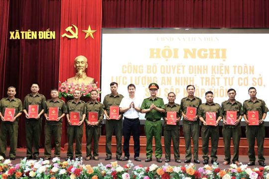 Tiên Điền kiện toàn 11 Tổ bảo vệ an ninh, trật tự phát huy vai trò "cánh tay nối dài" tại cơ sở 