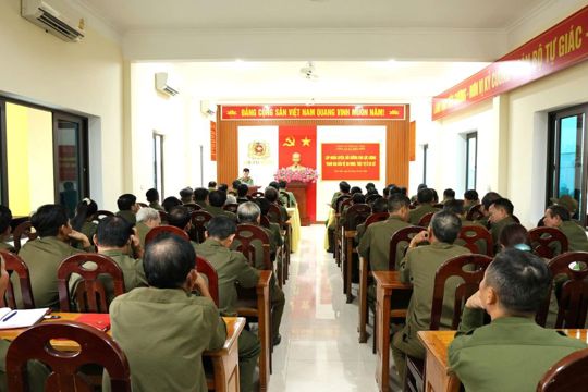 Huấn luyện, bồi dưỡng 79 học viên là lực lượng tham gia bảo vệ an ninh, trật tự ở cơ sở trên địa bàn xã. 