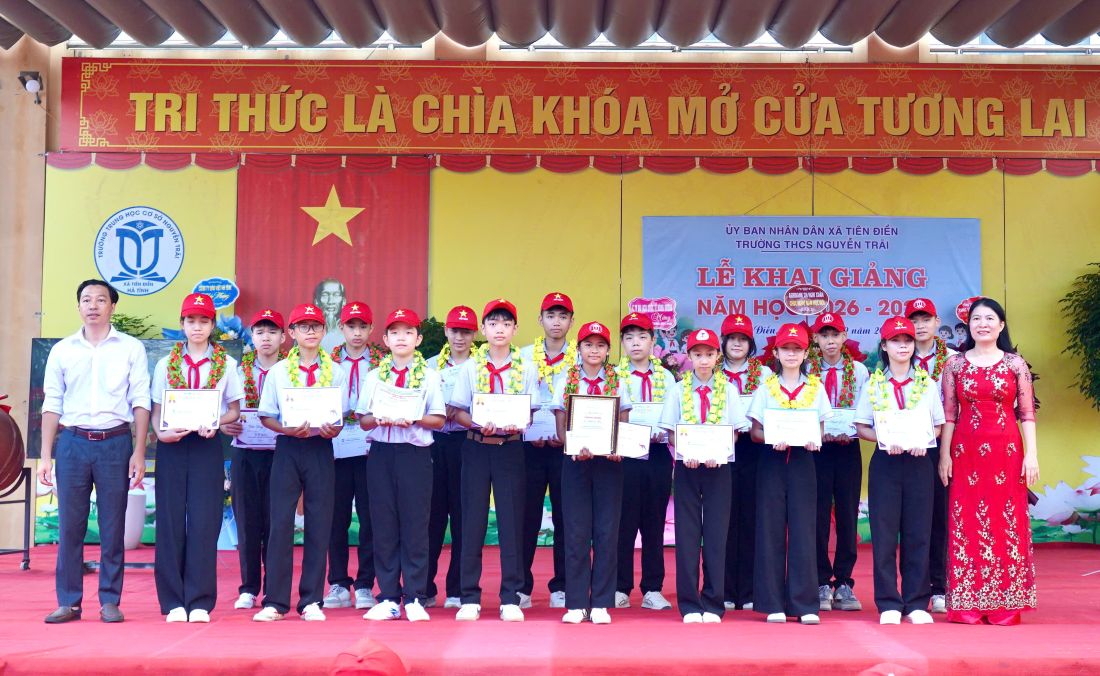 Trường THCS Nguyễn Trãi (Tiên Điền) long trọng tổ chức Lễ khai giảng năm học 2026 - 2027.