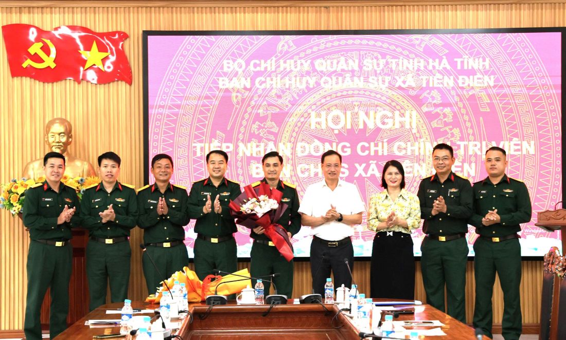Thượng tá Trương Thanh Nghị, giữ chức vụ Chính trị viên Ban CHQS xã Tiên Điền 
