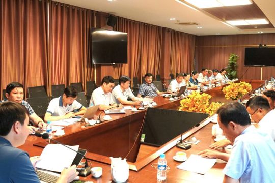 Tham khảo đầy đủ ý kiến Cán bộ cơ sở trước khi sáp nhập thôn.
