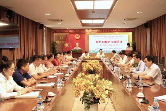 HĐND xã Tiên Điền khóa II, tổ chức kỳ họp thứ 4 (kỳ họp chuyên đề). 