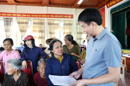 Tiên Điền tổ chức khám sức khỏe định kỳ miễn phí cho người dân trên địa bàn