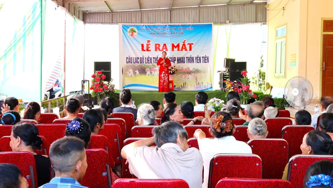  Ra mắt Câu lạc bộ Liên thế hệ tự giúp nhau thôn Yên Tiên 